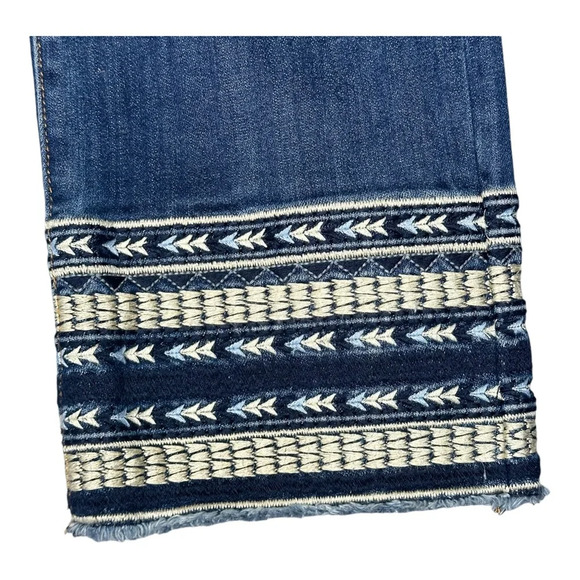 Driftwood Colette Embroidered Jeans. Sz:  31 - Picture 6 of 13